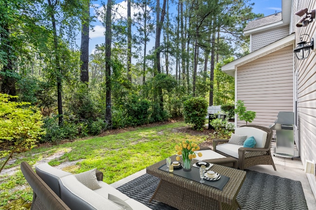 Building Photo - 1020 Fairway Ln