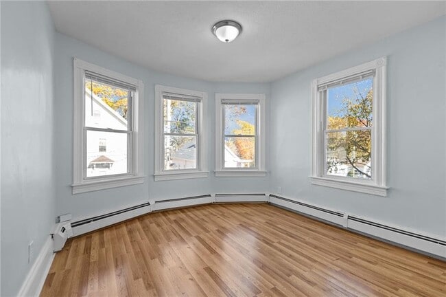 Building Photo - 60 Morris Ave