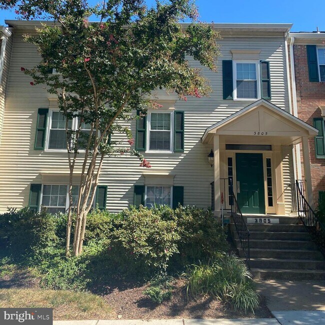 Building Photo - 3805 Green Ridge Ct