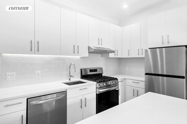 Building Photo - 119 Wyckoff St