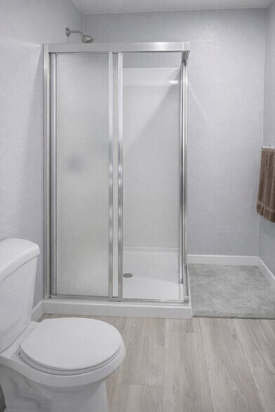 Building Photo - 1881 E 84th Ave