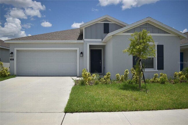 Primary Photo - 1406 Deepwater Cir