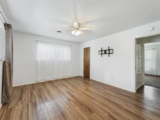 Building Photo - 1023 Piping Rock Ln