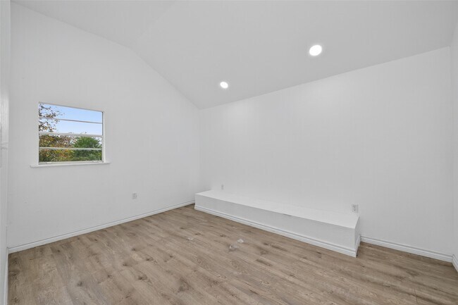 Building Photo - 5199 E Farm to Market 1988