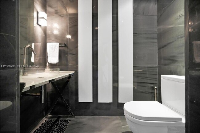 Building Photo - 1100 Biscayne Blvd