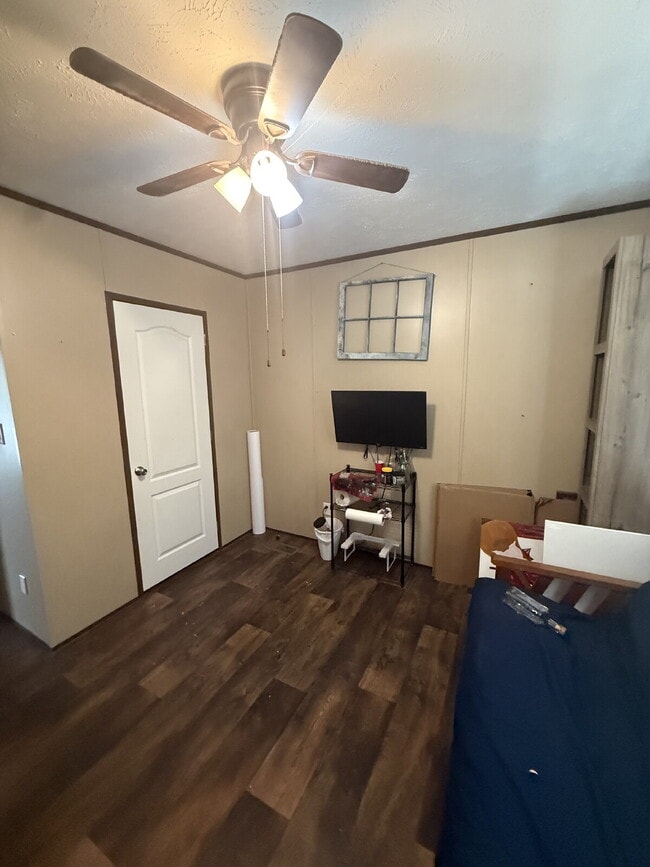 Building Photo - Quiet country living near in Altavista but not too far from Lynchburg, Gretna or Hurt.