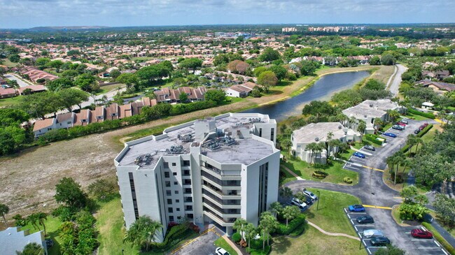 Building Photo - 6372 La Costa Dr