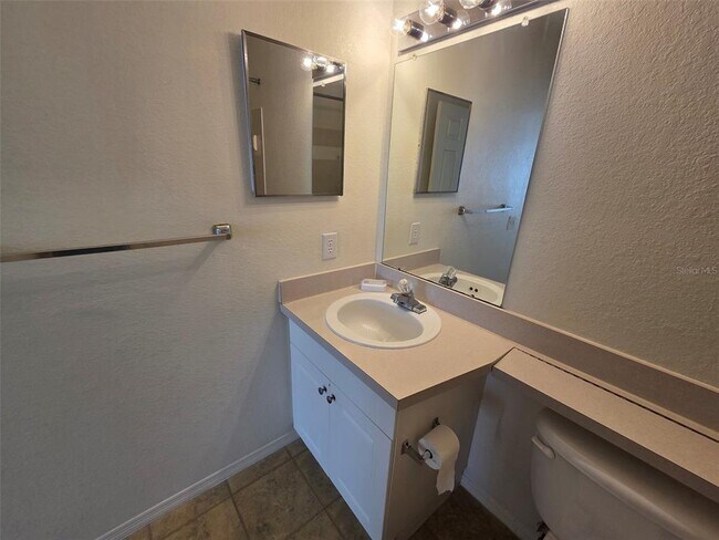 Building Photo - 36121 Lake Chase Blvd