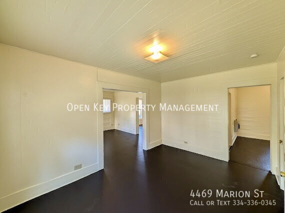 Building Photo - 4469 Marion St