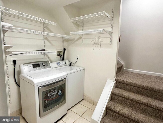 Building Photo - 1601 Linden Way