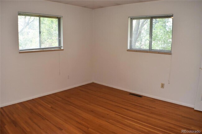 Building Photo - 2602 Paseo Rd