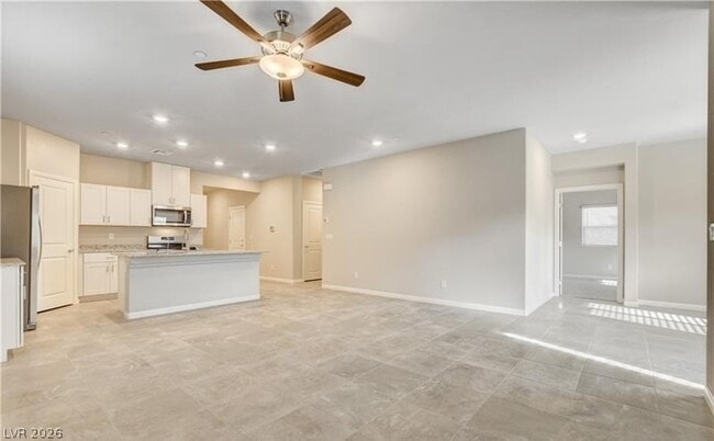 Building Photo - 10293 Sequoia Fls Pl