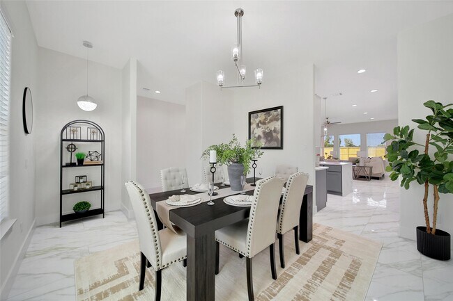 Building Photo - 7611 Athlone Dr