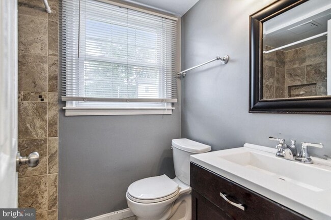 Building Photo - 12735 Lighthouse Ln