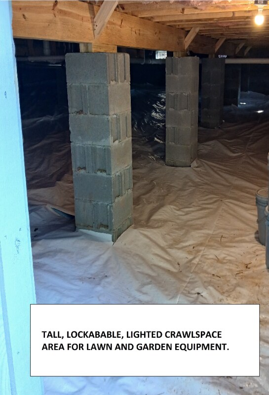 Building Photo - 153 N Woodland Dr