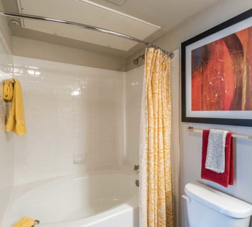 Building Photo - Resort-Style Amenities & $99 App Fee Only!