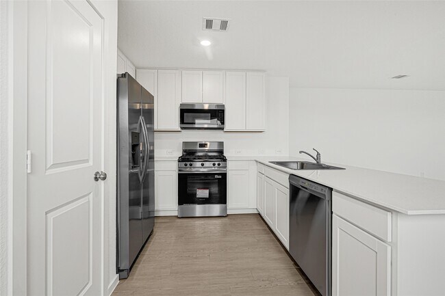 Building Photo - 16102 Rustic Prairie Dr