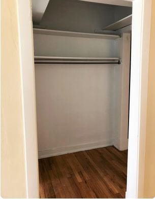 Building Photo - 6530 N Lakewood Ave