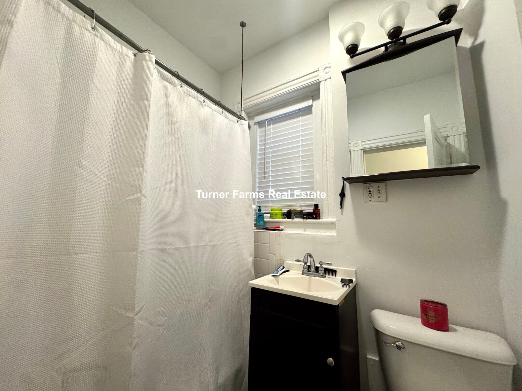 Building Photo - 1510 Tremont St