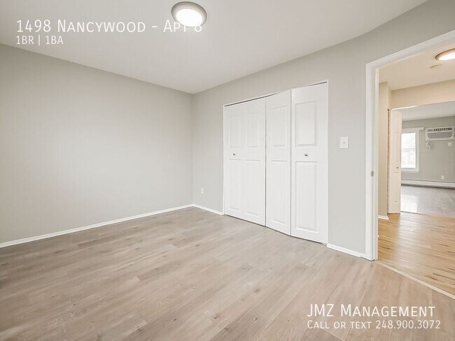 Building Photo - 1498 Nancywood-Apt 8