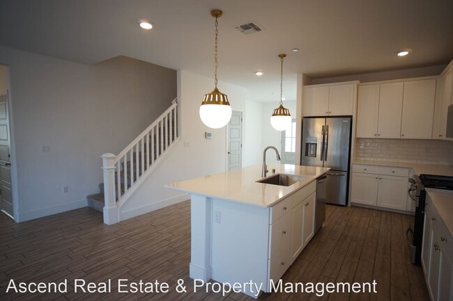 Building Photo - 5 br, 4 bath House - 9000 Lily Crest Way