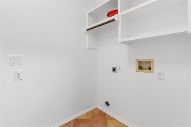 Building Photo - 11171 Mansfield Dr