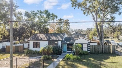 Building Photo - 2220 W Ohio Ave