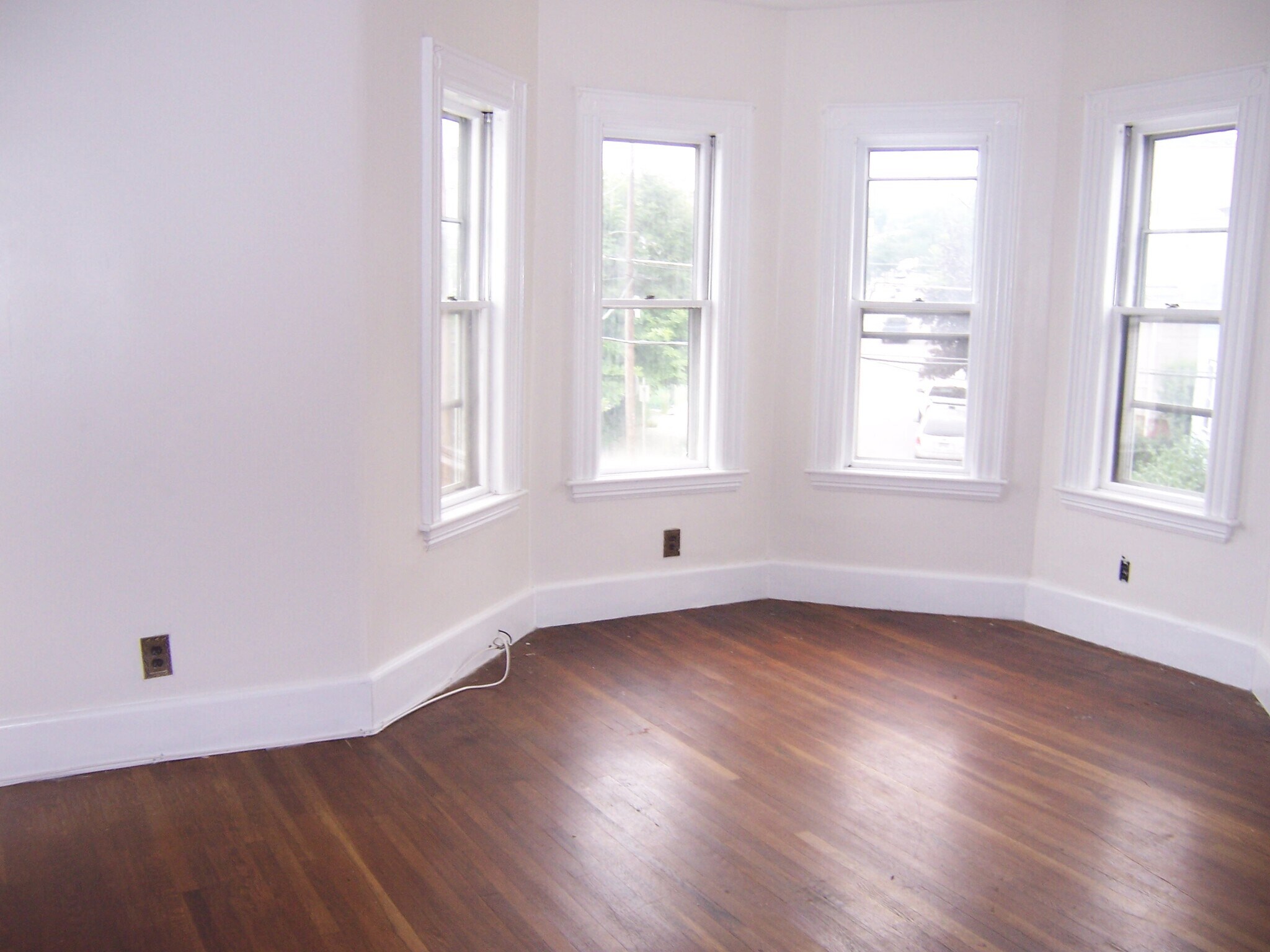 Bedroom 1 - 20 Dexter St