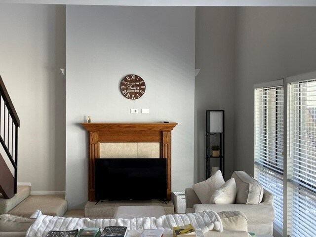 Fireplace - 625 Esplanade