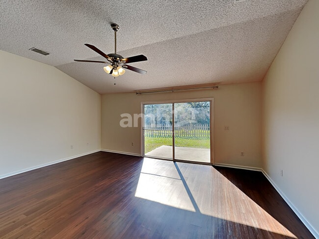 Building Photo - 2614 Harbor Winds Court