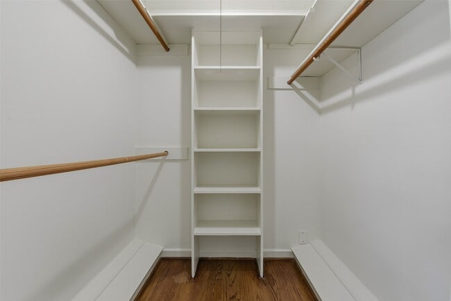 Building Photo - 3626 Latma Dr