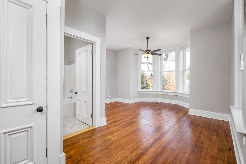 Building Photo - 811 Westover Dr