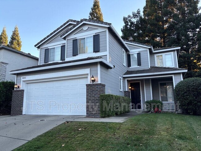 Building Photo - 9542 Windrose Ln