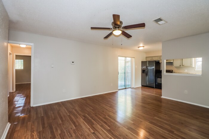 Building Photo - 11750 Murr Way