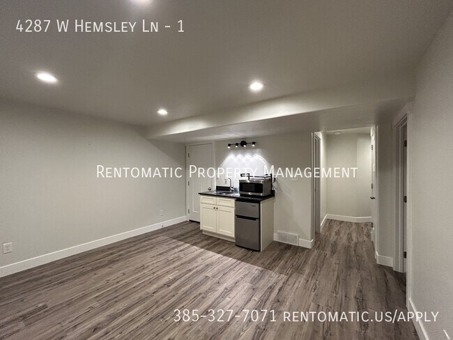 Building Photo - 4287 W Hemsley Ln