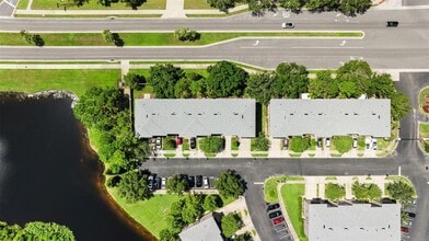 Building Photo - 2412 Middleton Grove Dr