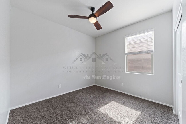 Building Photo - 17878 N Pietra Rd