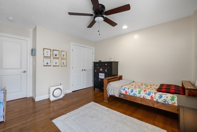 Building Photo - 12 Revere Pl