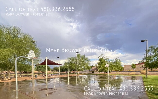Building Photo - 1648 E Canyon Way