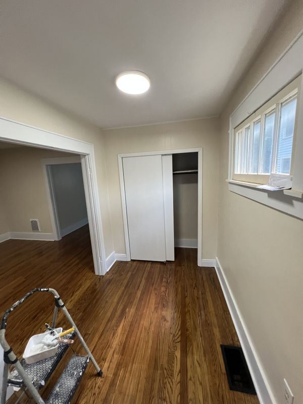 Building Photo - 808 Waverly Pl