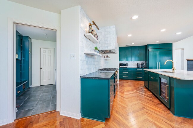 Building Photo - 29224 Seabiscuit Dr