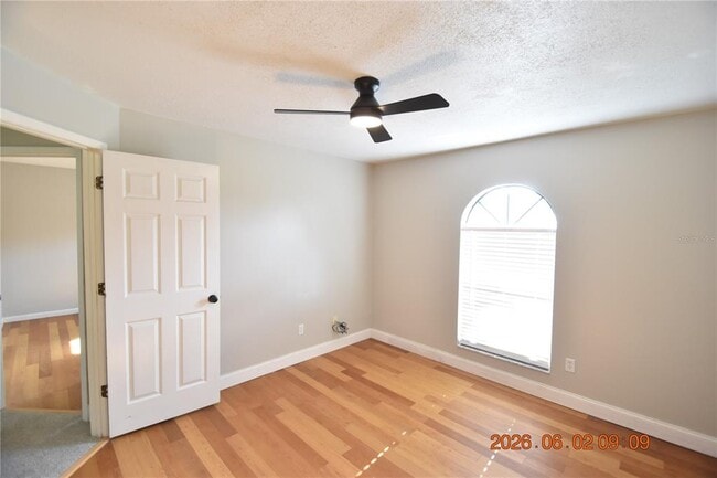 Building Photo - 23223 Club Villas Dr