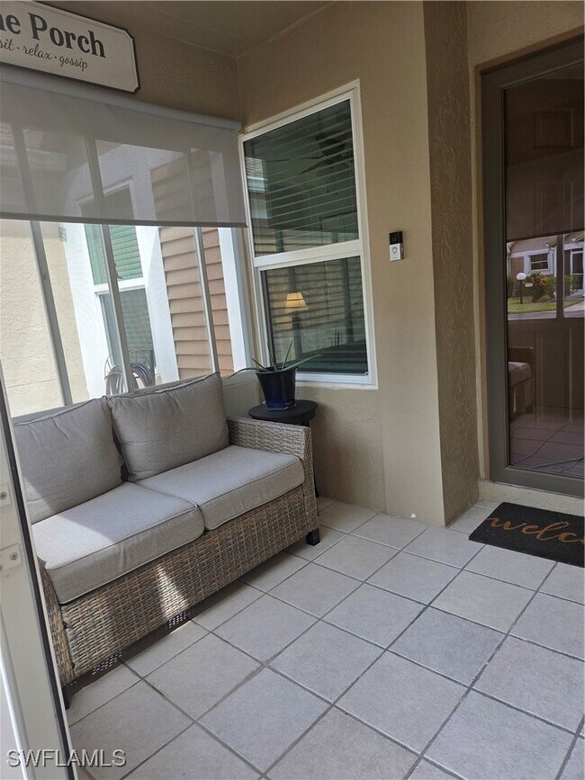 Building Photo - 22161 Tallwood Ct