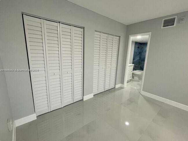 Building Photo - 17500 NW 68th Ave