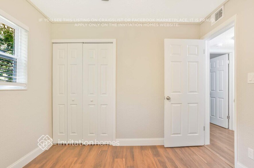 Building Photo - 822 Rosalia Dr