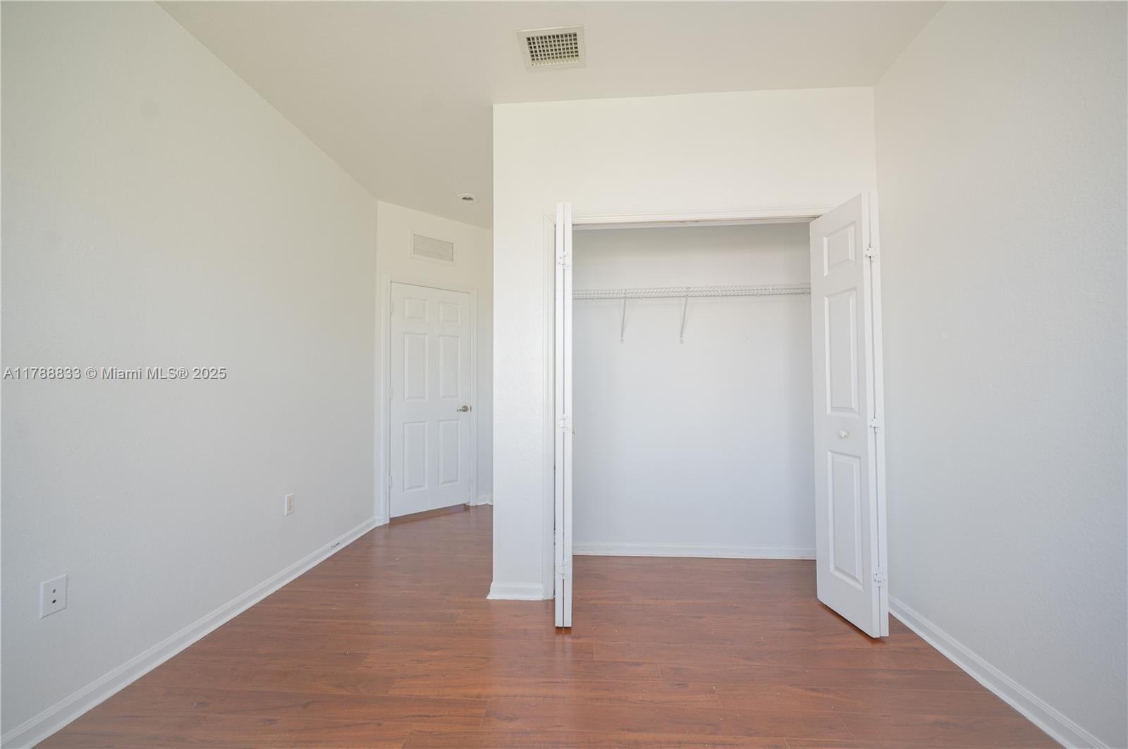 Building Photo - 11403 NW 89th St