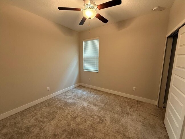 Building Photo - 9800 Little Bluestem Dr