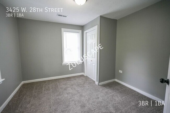 Building Photo - 3425 W 28th St