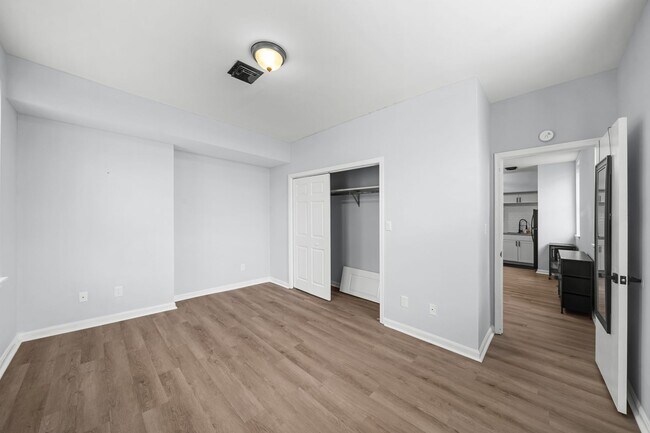 Building Photo - 1015 N 3rd St