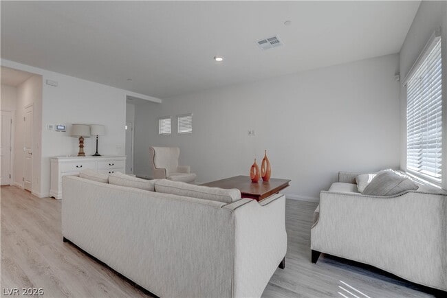 Building Photo - 9938 S Ullom Dr